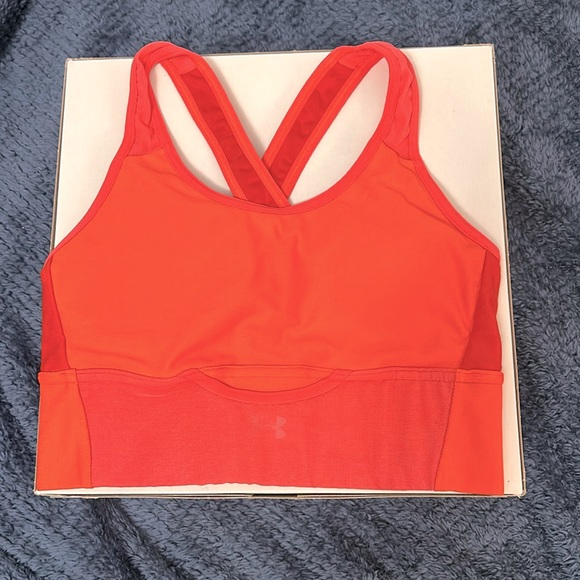 Under Armour Sportsbra - Picture 1 of 3